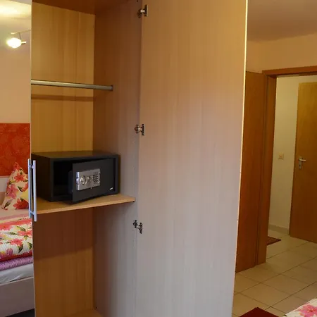 Apartmán Gaestehaus Nagoldblick Pforzheim